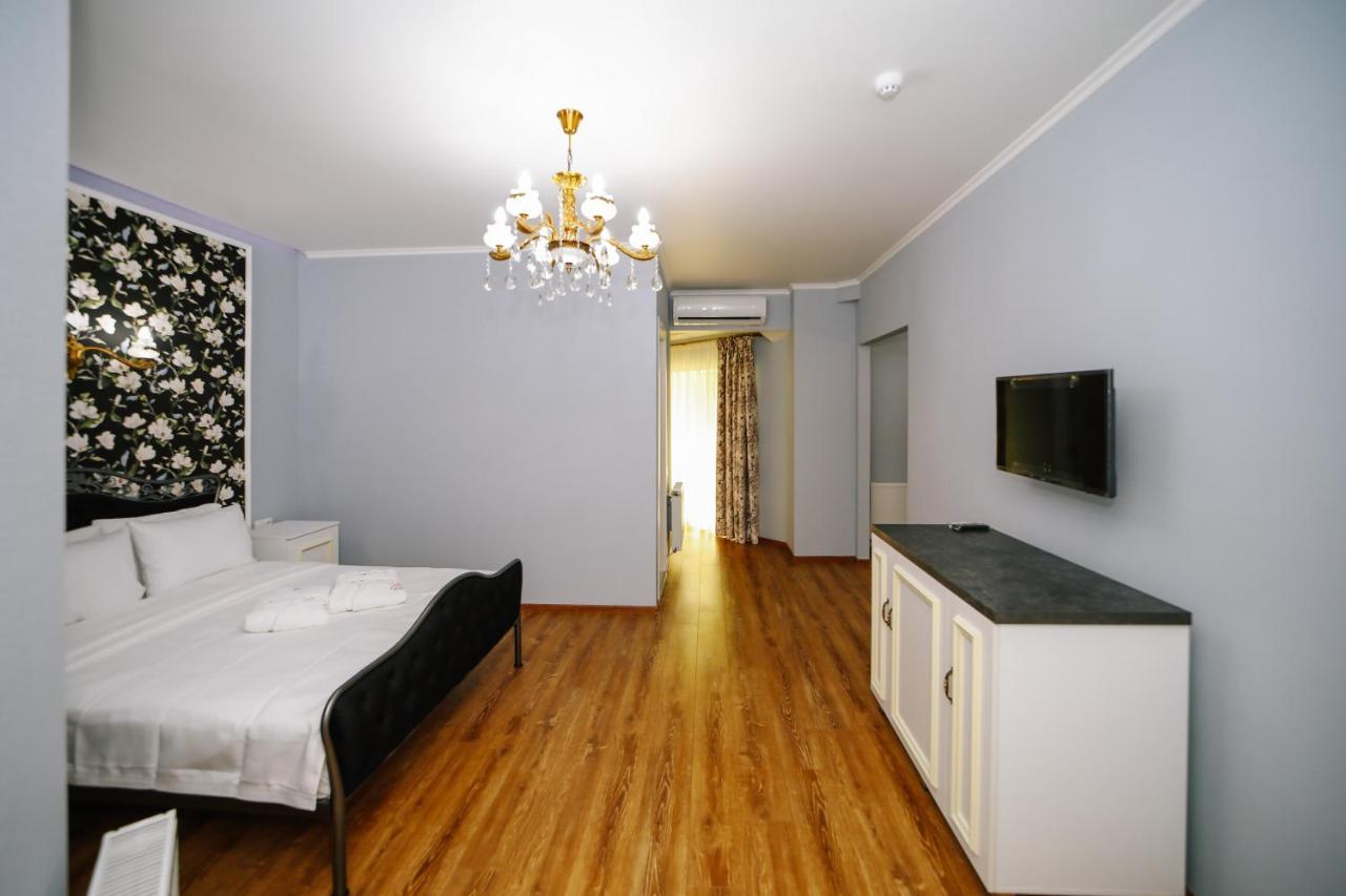 Rose Hotel Vake Tbilisi Luaran gambar
