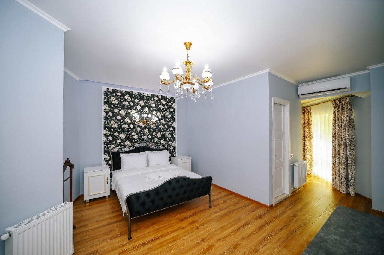 Rose Hotel Vake Tbilisi Luaran gambar